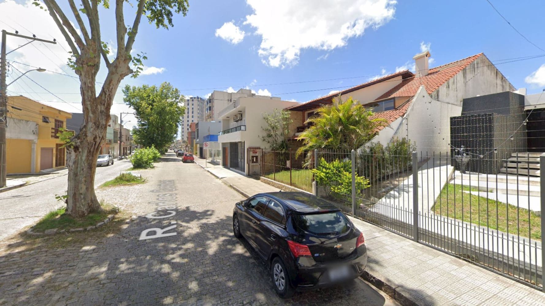 Foto 3 de 4: Casa em leilão em Rio Grande - RS, bairro Centro — Casa no Centro - Rio Grande/RS
