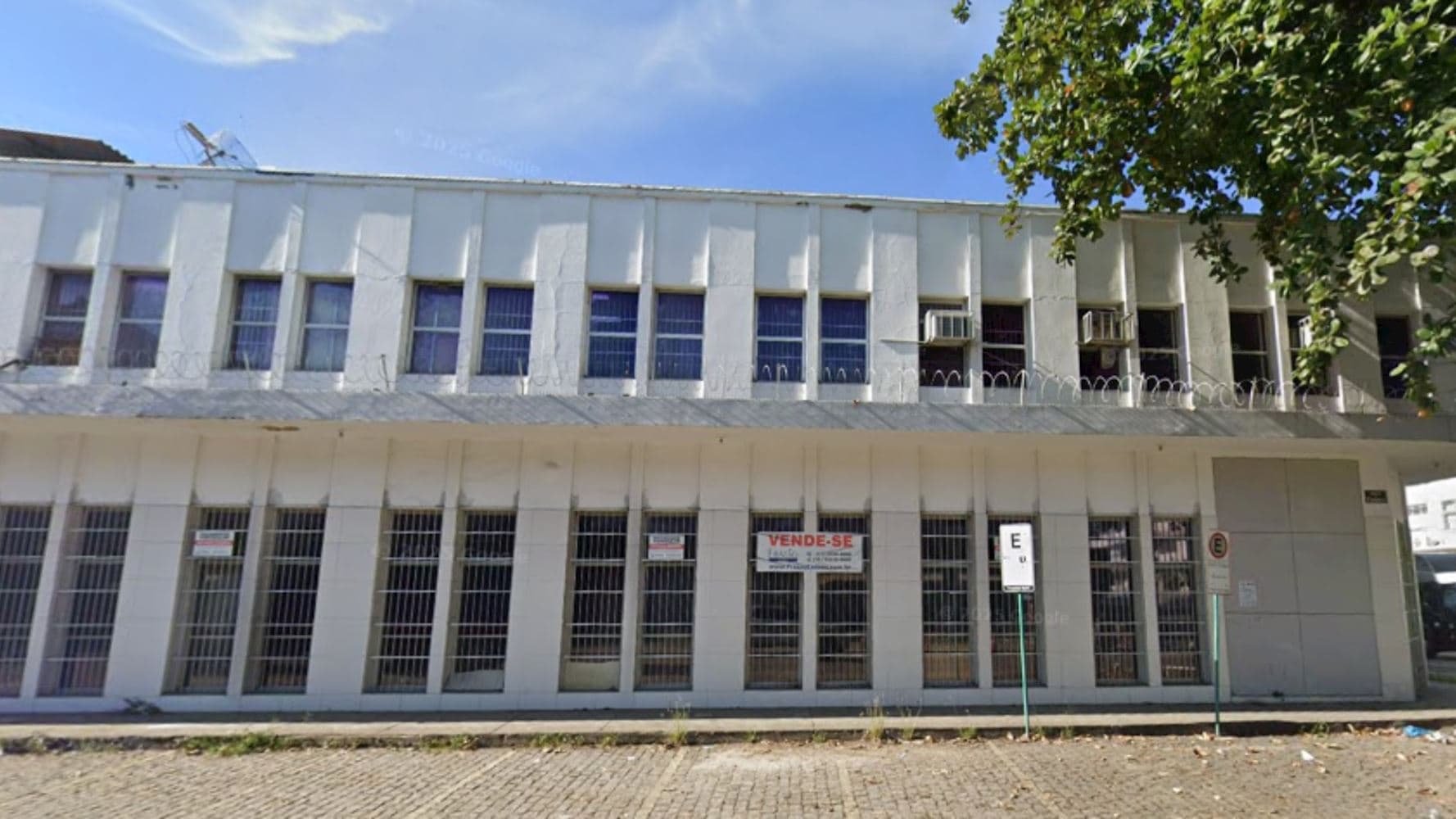 Foto 3 de 5: Comercial em leilão em Rio De Janeiro - RJ, bairro Penha — Loja na Penha - Rio de Janeiro/RJ
