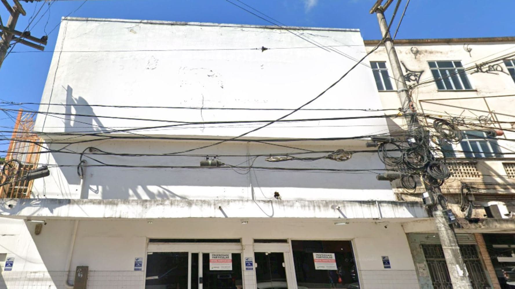 Foto 3 de 5: Comercial em leilão em Itaboraí - RJ, bairro Venda das Pedras — Loja Comercial em Venda das Pedras - Itaboraí/RJ