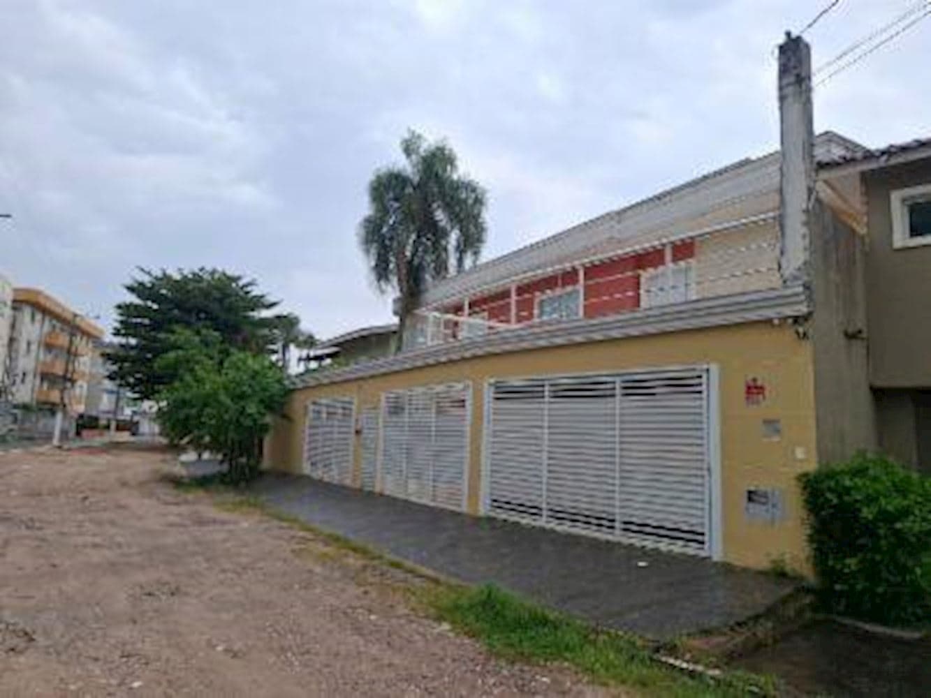 Foto 2 de 15: Casa em leilão em Guarujá - SP, bairro João Batista Julião — Casa em João Batista Julião - Guarujá/SP