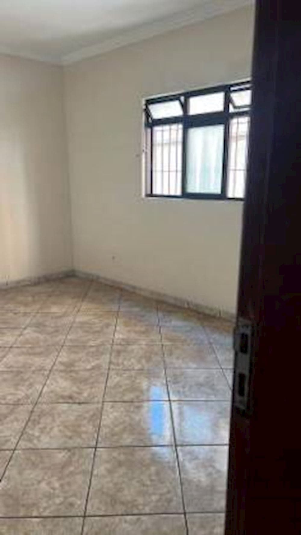 Foto 10 de 13: Casa em leilão em São Paulo - SP, bairro Capelinha — Casa em Capelinha - São Paulo/SP
