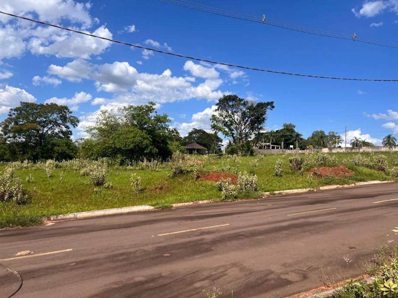 Foto 3 de 8: Terreno em leilão em Pérola - PR — Lote em Perola - Pérola/PR