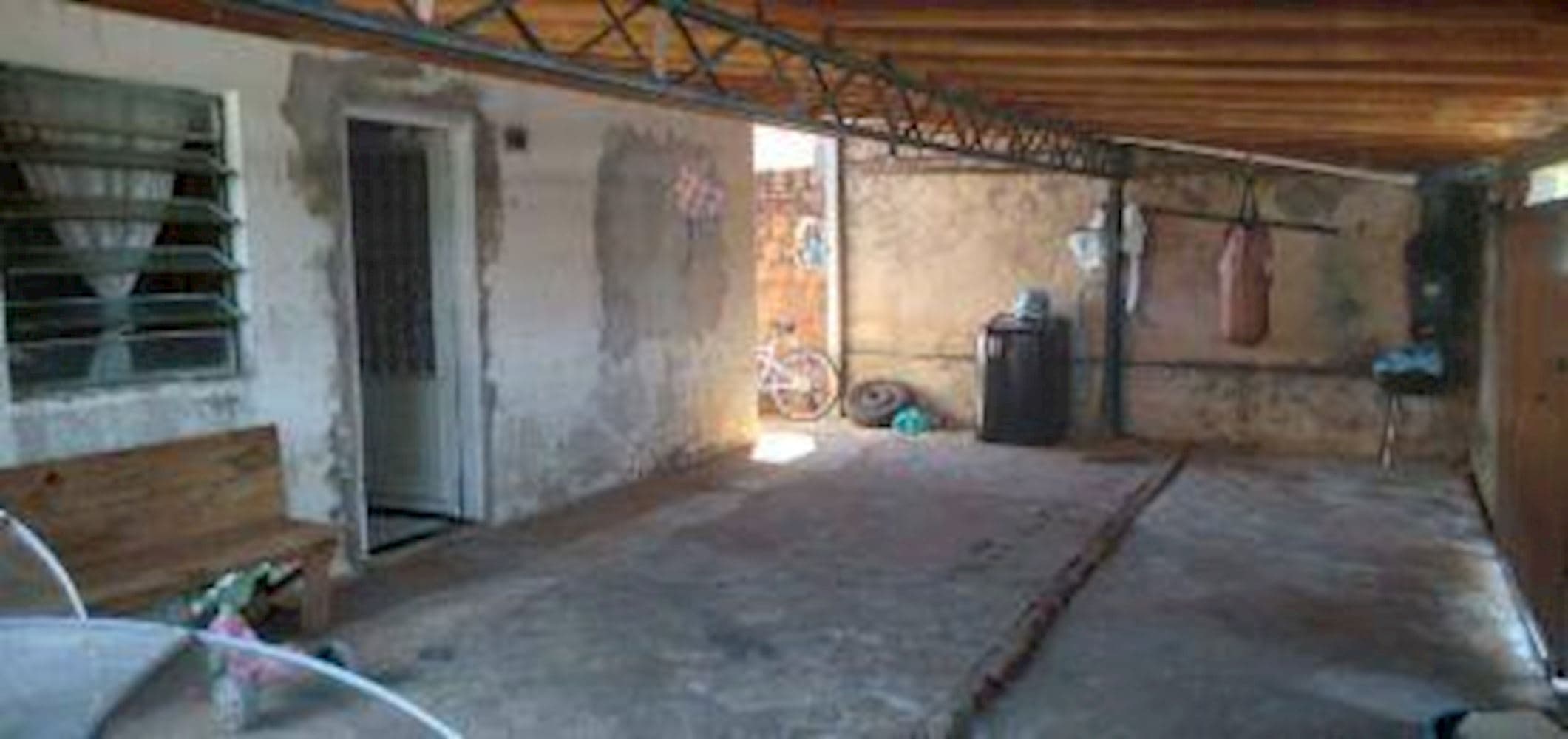 Foto 2 de 9: Casa em leilão em Quintana - SP — Casa no Conjunto Habitacional Gregório Licori - Quintana/SP