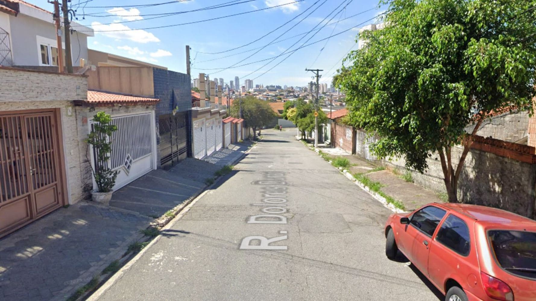 Foto 2 de 3: Casa em leilão em São Paulo - SP, bairro Vila Basileia — Casa na Vila Basileia - São Paulo/SP