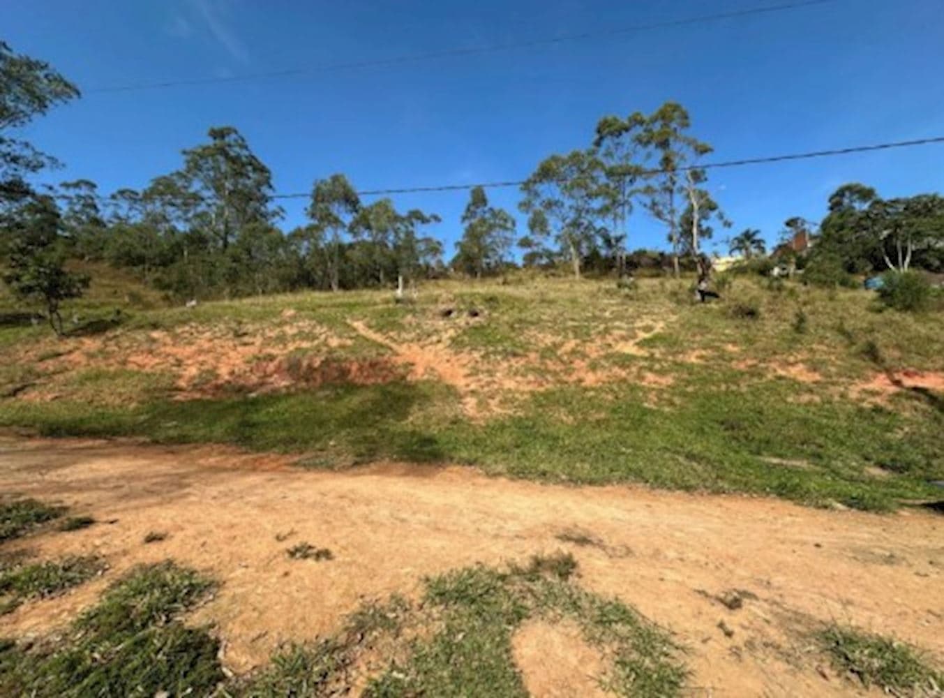 Foto 3 de 6: Terreno em leilão em Cotia - SP, bairro Projeto Jardim — Terreno no Projeto Jardim em Cotia/SP