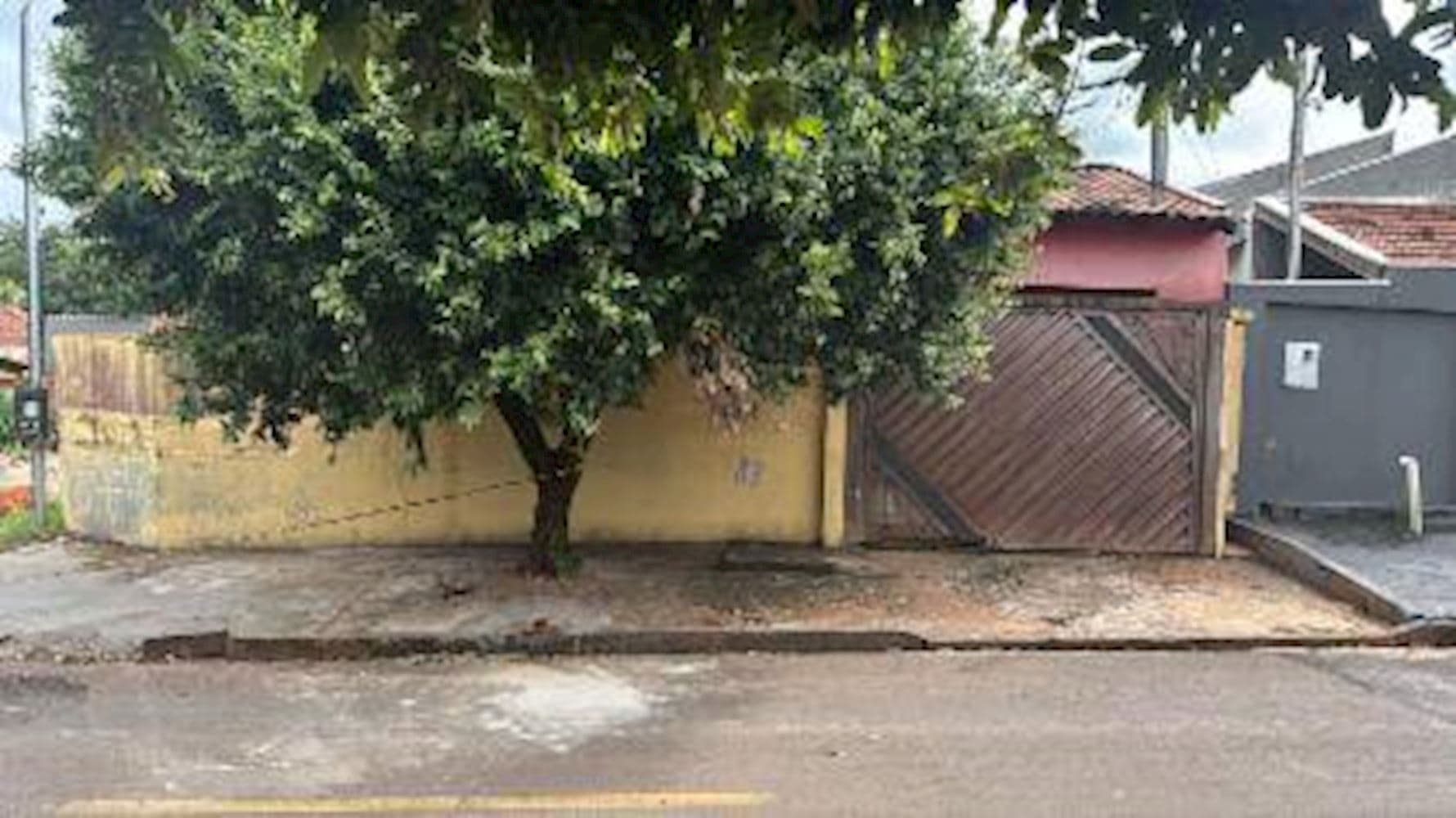 Foto 1 de 7: Casa em leilão em Cassilândia - MS, bairro Jardim Duarte — Casa no Jardim Duarte em Cassilândia/MS