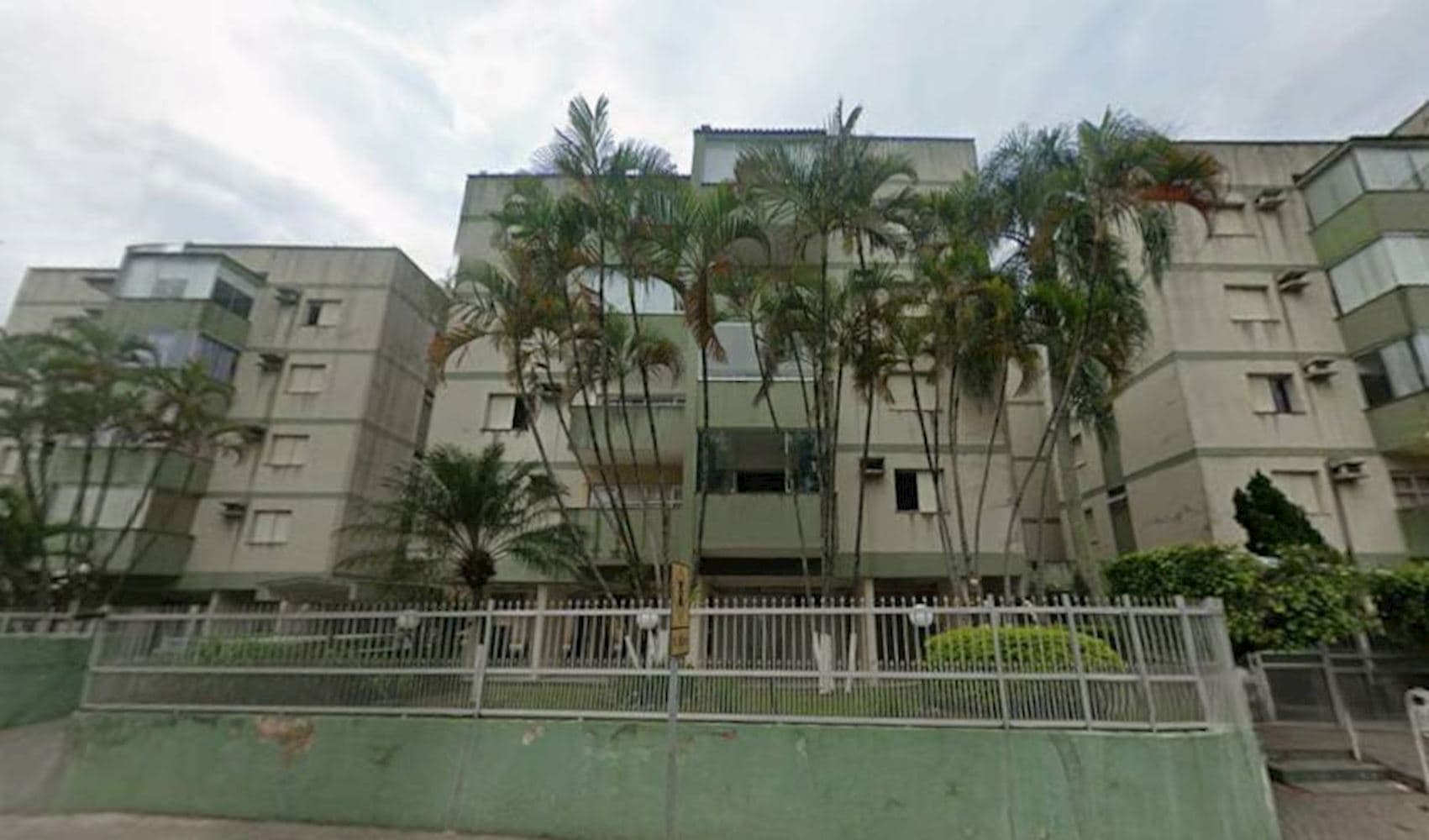 Foto 3 de 3: Apartamento em leilão em Guarujá - SP — Apartamento no Loteamento João Batista Julião em Guarujá/SP