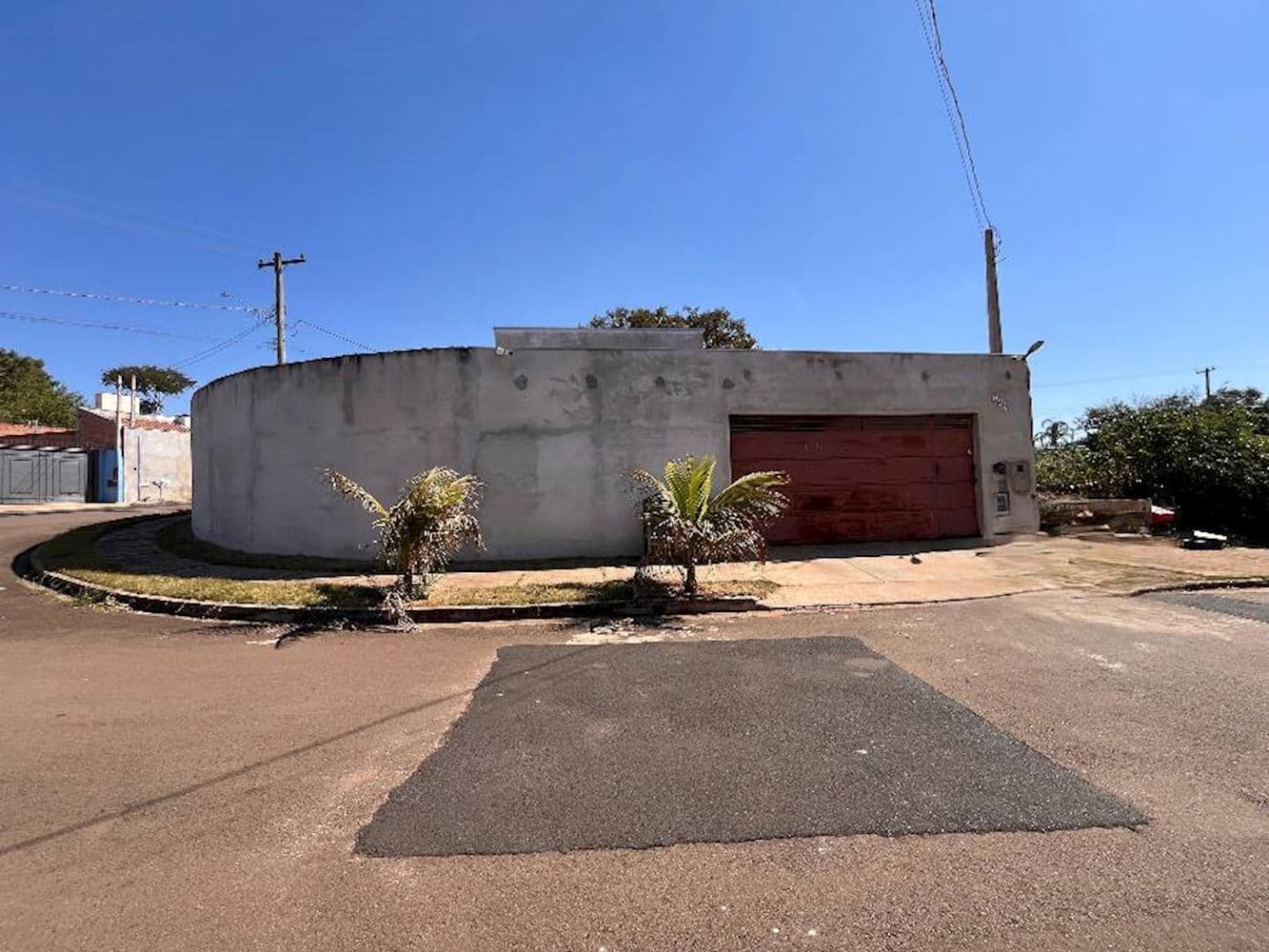 Foto 3 de 3: Casa em leilão em São Carlos - SP, bairro Parque Belvedere — Casa no Parque Belvedere em São Carlos/SP