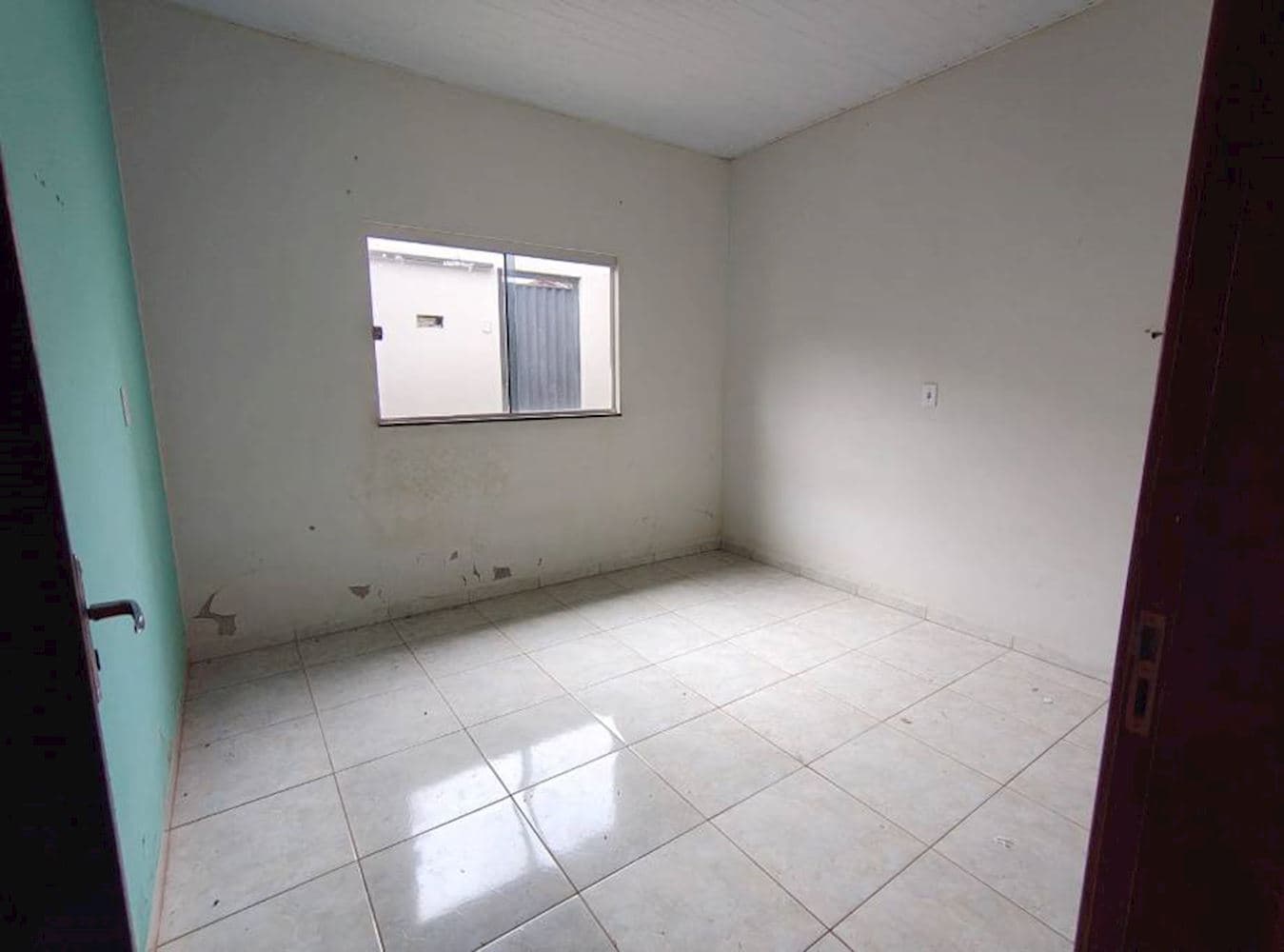 Foto 15 de 19: Casa em leilão em Ituiutaba - MG, bairro Lagoa Azul Ii — Casa no Lagoa Azul Ii em Ituiutaba/MG