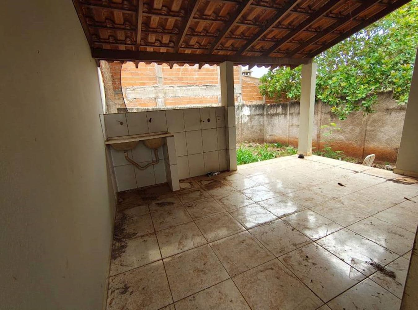 Foto 17 de 19: Casa em leilão em Ituiutaba - MG, bairro Lagoa Azul Ii — Casa no Lagoa Azul Ii em Ituiutaba/MG