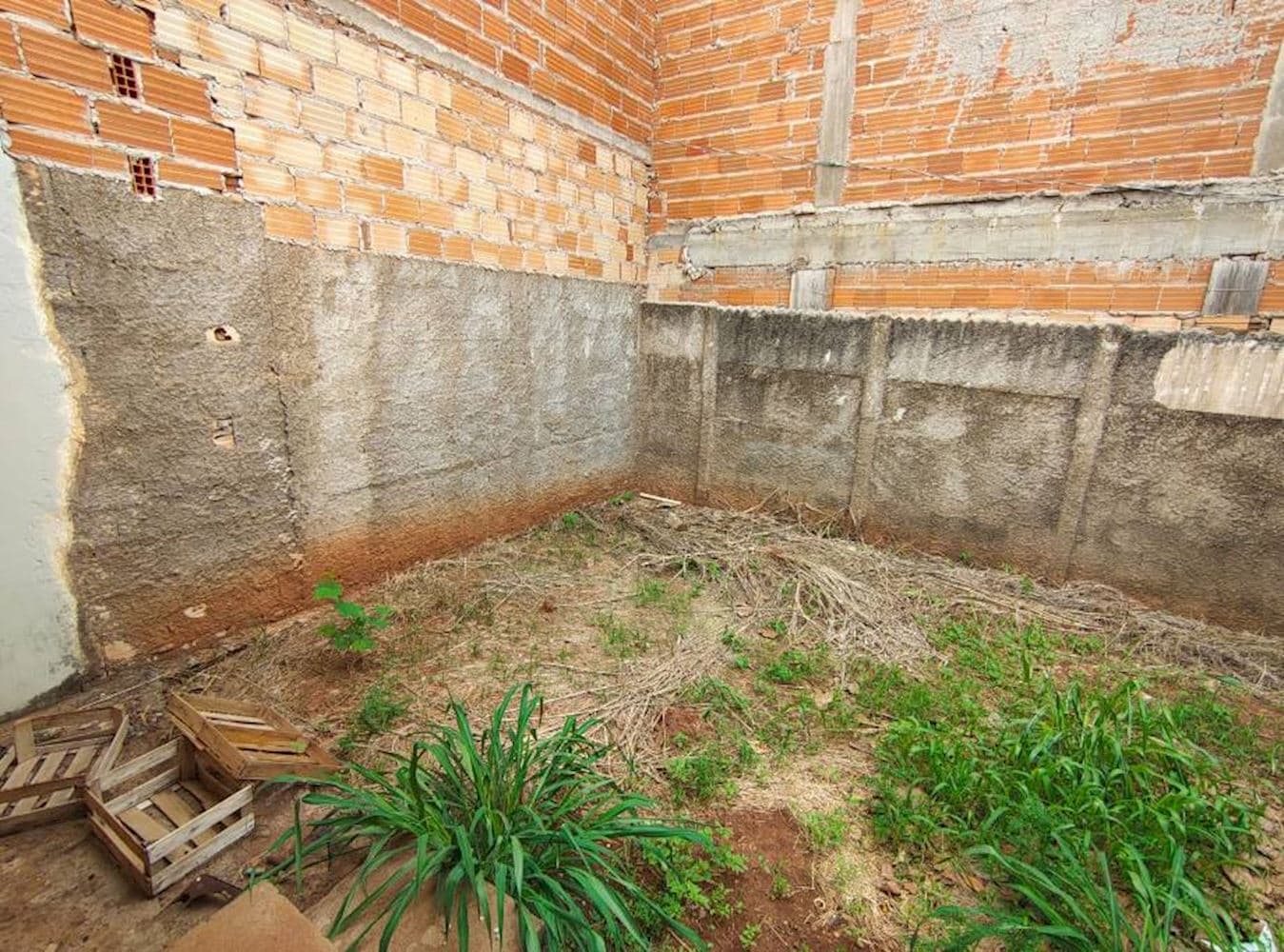Foto 19 de 19: Casa em leilão em Ituiutaba - MG, bairro Lagoa Azul Ii — Casa no Lagoa Azul Ii em Ituiutaba/MG