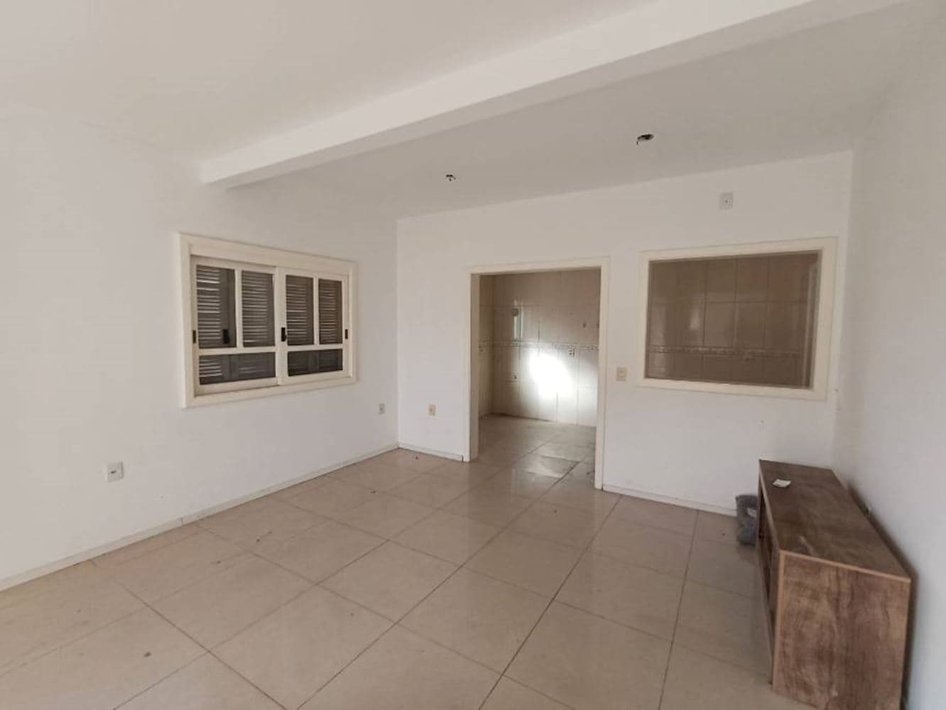 Foto 6 de 17: Casa em leilão em Canoas - RS, bairro Estradaância Velha — Casa no Estância Velha em Canoas/RS