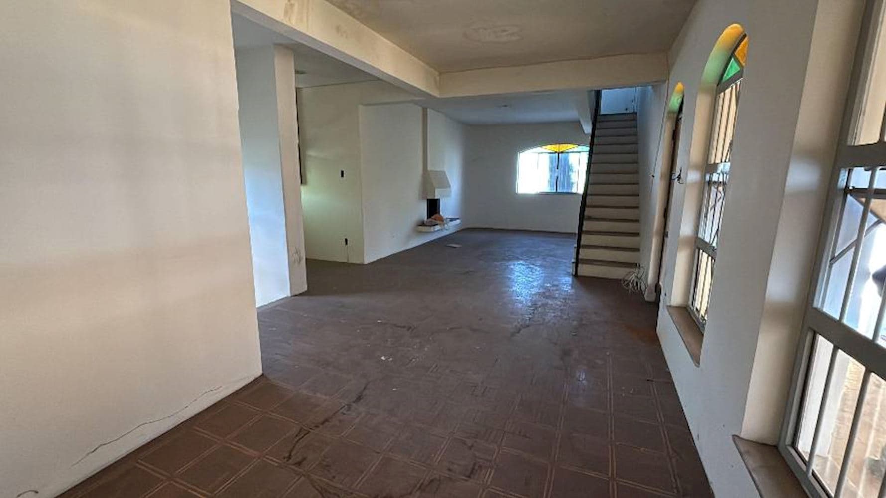 Foto 2 de 18: Casa em leilão em Sorocaba - SP, bairro Jardim Santa Rosália — Casa no Jardim Santa Rosália em Sorocaba/SP