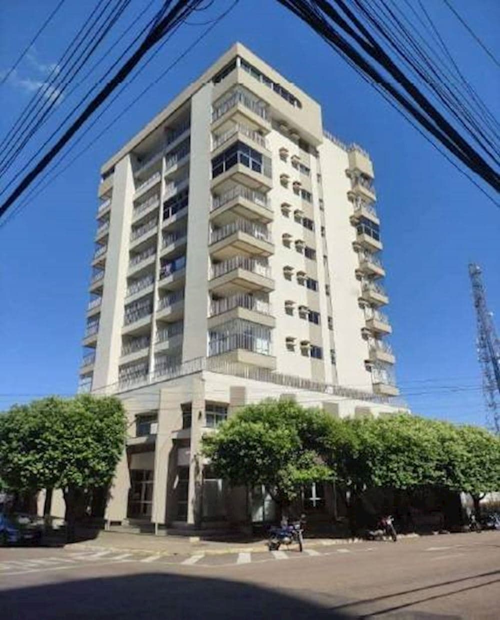 Foto 1 de 3: Apartamento em leilão em Rondonópolis - MT, bairro Centro — Apartamento no Centro em Rondonópolis/MT