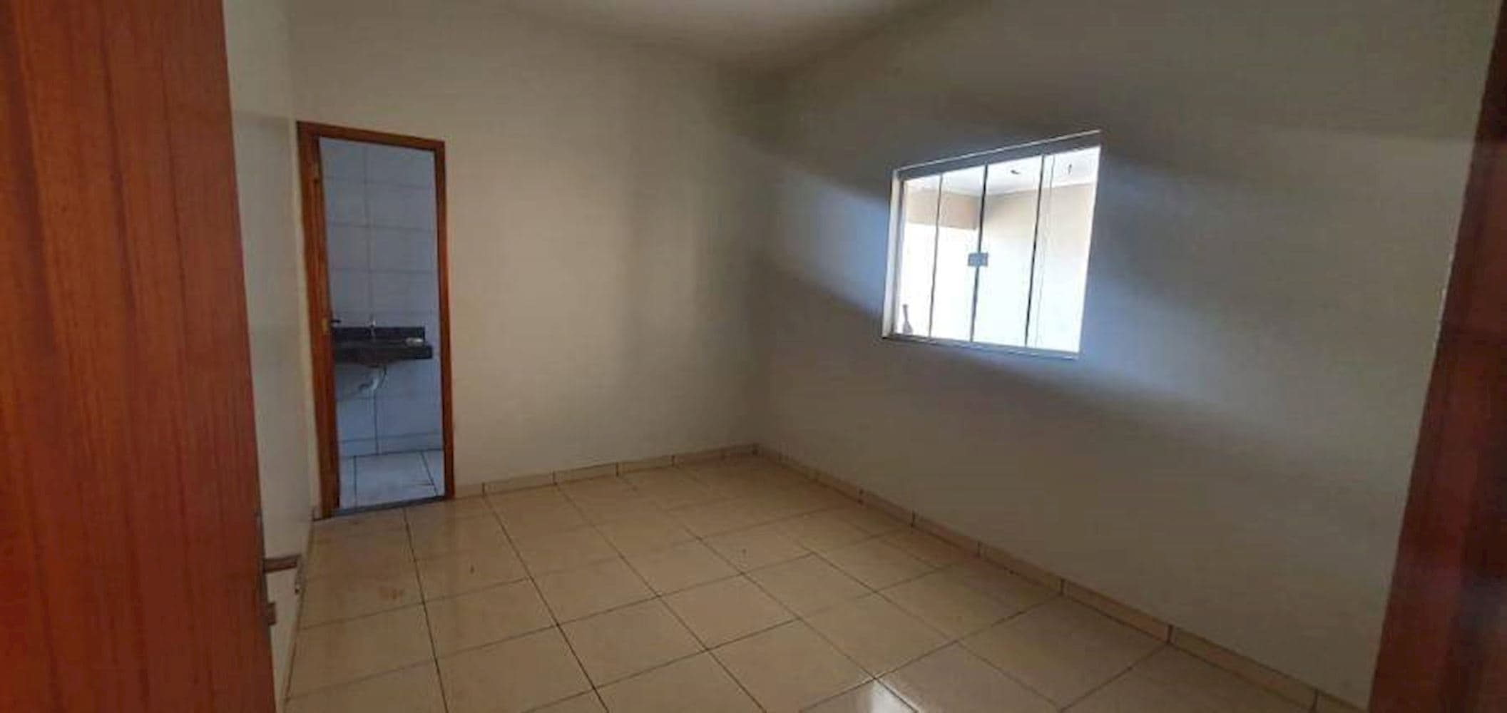 Foto 8 de 10: Casa em leilão em Santa Helena De Goiás - GO — Casa no São Paulo em Santa Helena de Goiás/GO