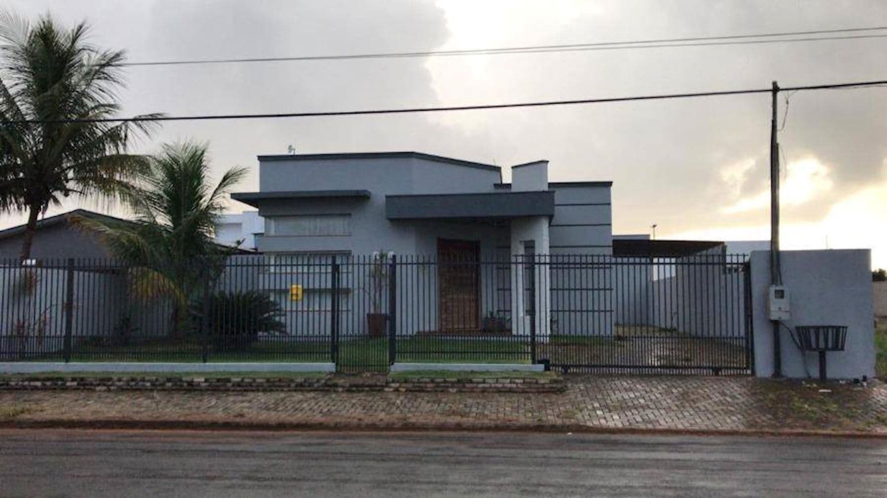 Foto 6 de 25: Casa em leilão em Lagoa Da Prata - MG, bairro Americo Silva — Casa no Americo Silva em Lagoa da Prata/MG