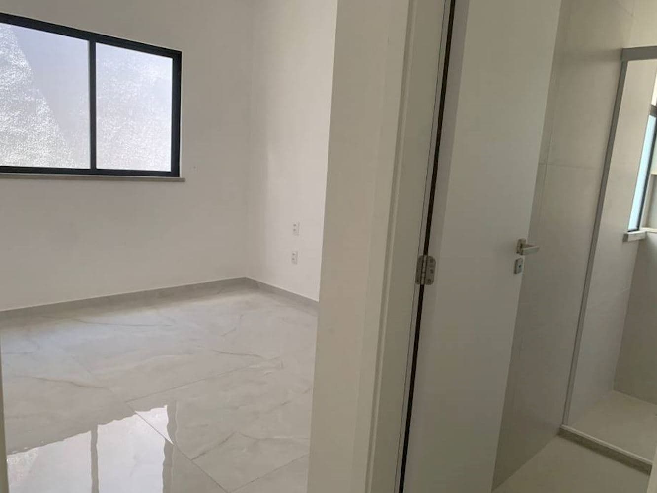 Foto 11 de 15: Casa em leilão em Eusébio - CE, bairro Timbu — Casa no Timbu em Eusébio/CE