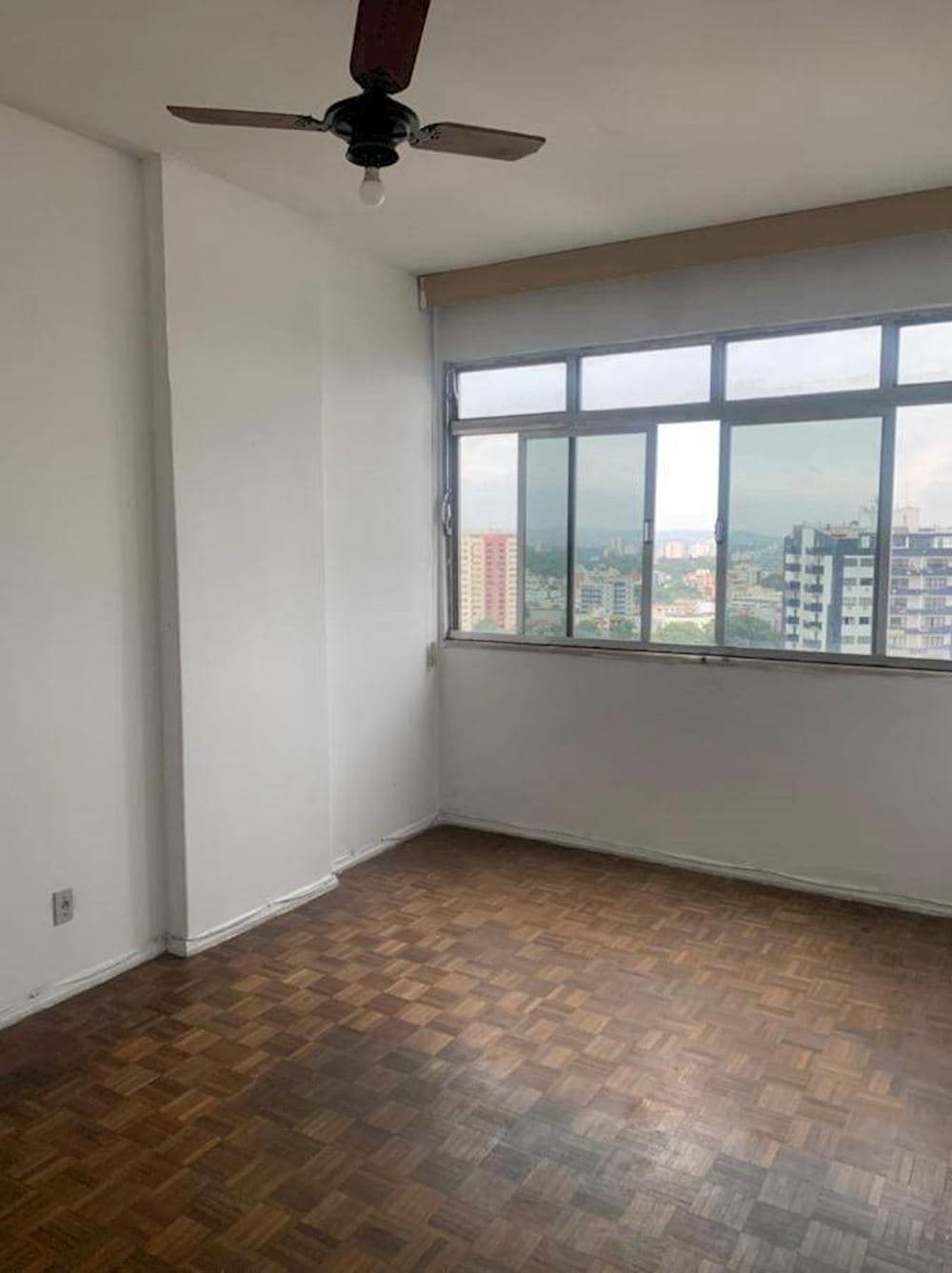 Foto 4 de 15: Apartamento em leilão em Resende - RJ — Apartamento no Comercial em Resende/RJ