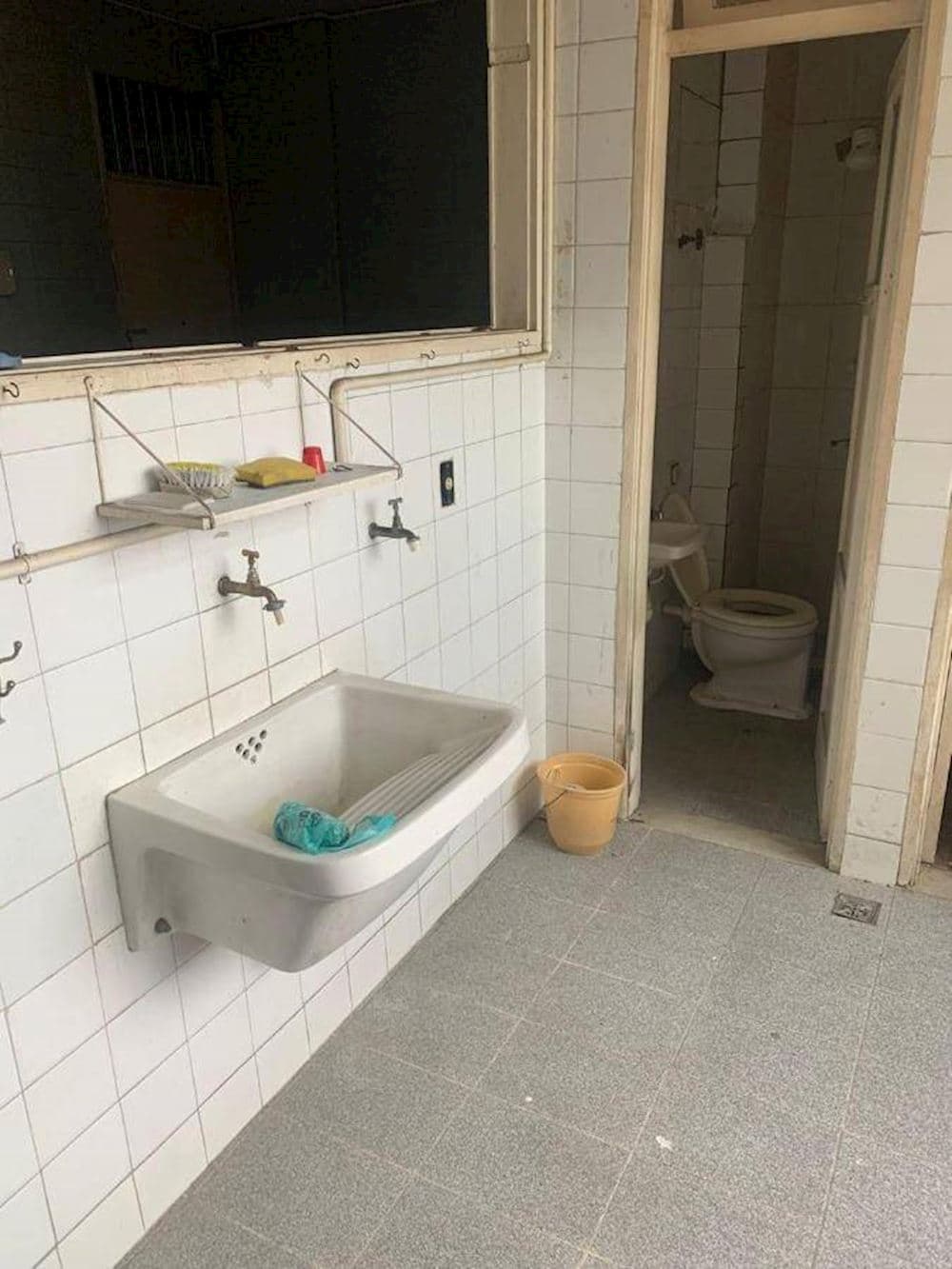Foto 15 de 15: Apartamento em leilão em Resende - RJ — Apartamento no Comercial em Resende/RJ