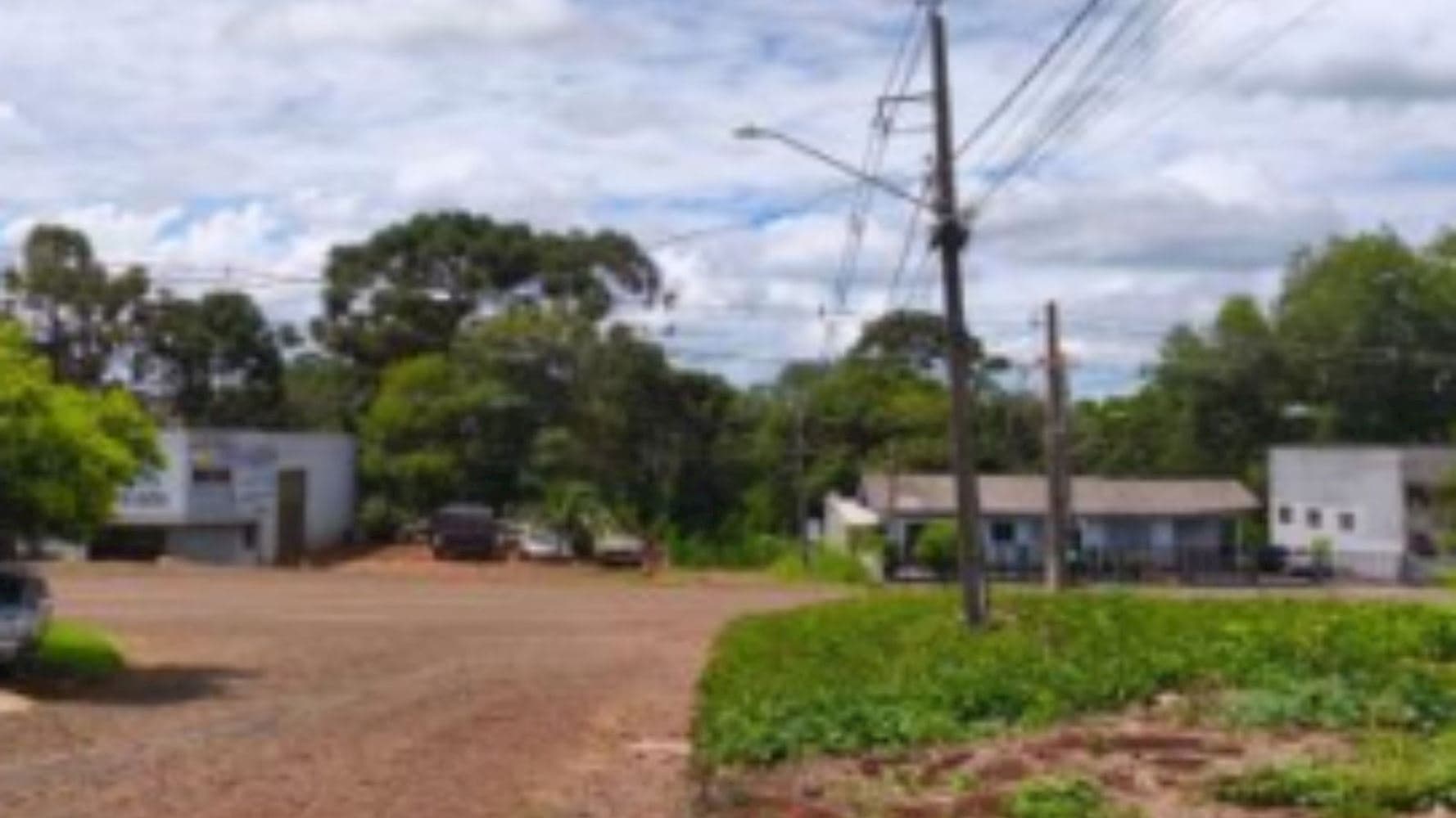 Foto 4 de 5: Casa em leilão em Quedas Do Iguaçu - PR, bairro Bom Pastor — Casa em Bom Pastor - Quedas do Iguaçu/PR