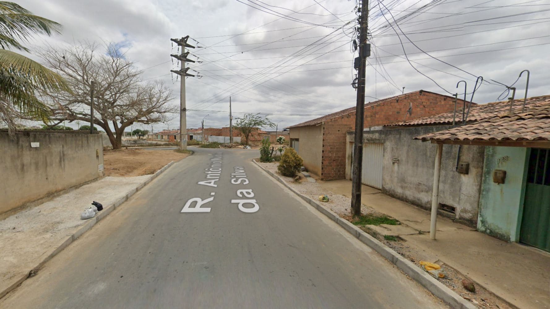 Foto 3 de 5: Casa em leilão em Arapiraca - AL, bairro Guaribas — Casa em Guaribas - Arapiraca/AL