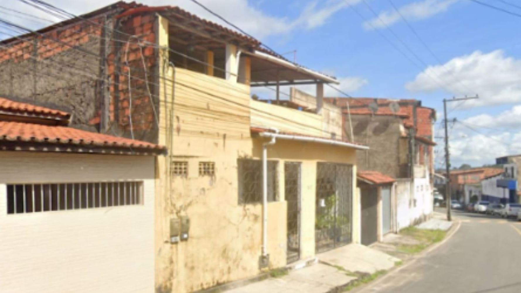 Foto 5 de 5: Casa em leilão em Camaçari - BA, bairro Gravatá — Casa em Gravatá - Camaçari/BA