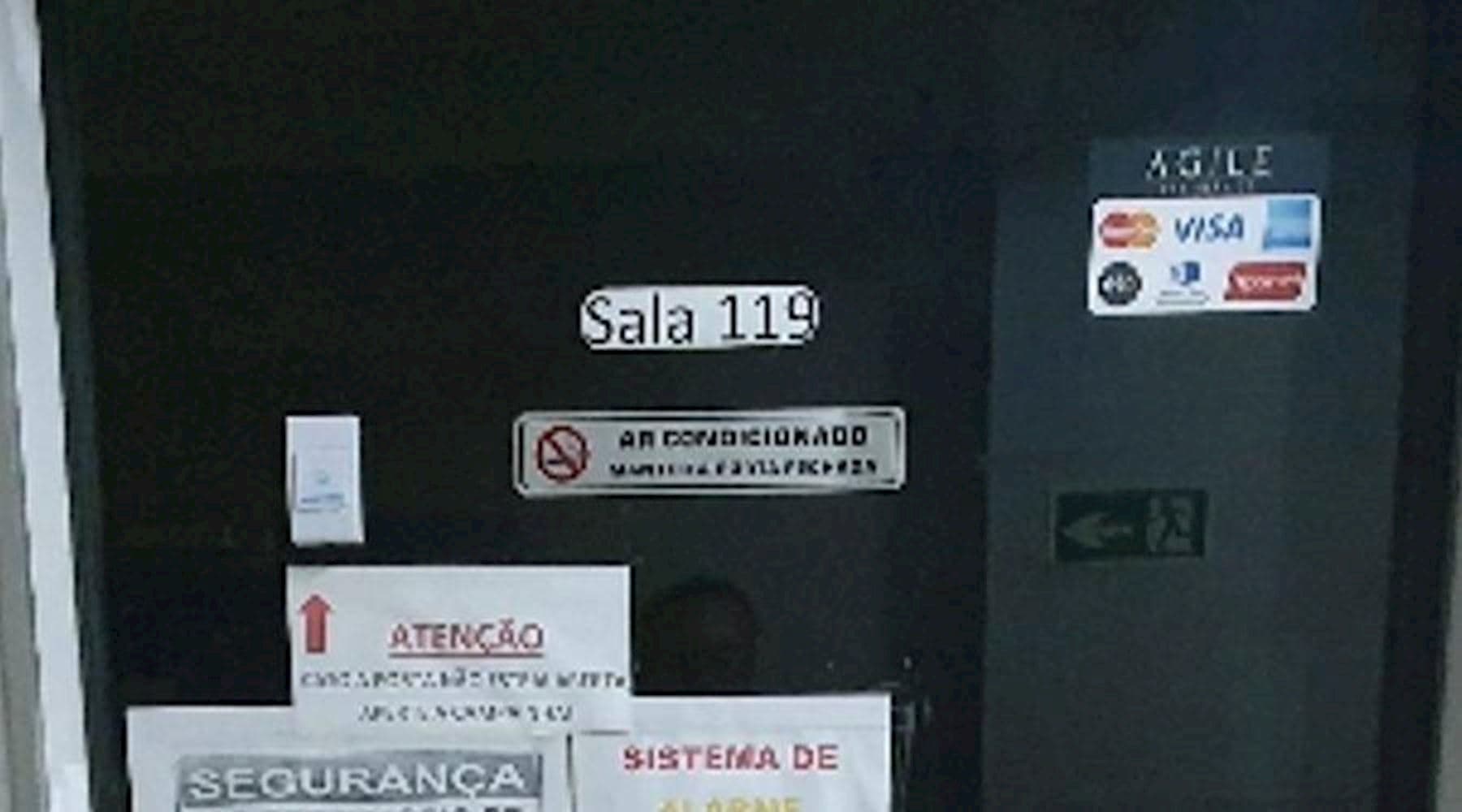 Foto 6 de 11: Comercial em leilão em Brasília - DF, bairro Setor Central — Sala Comercial em Taguatinga - Brasília/DF