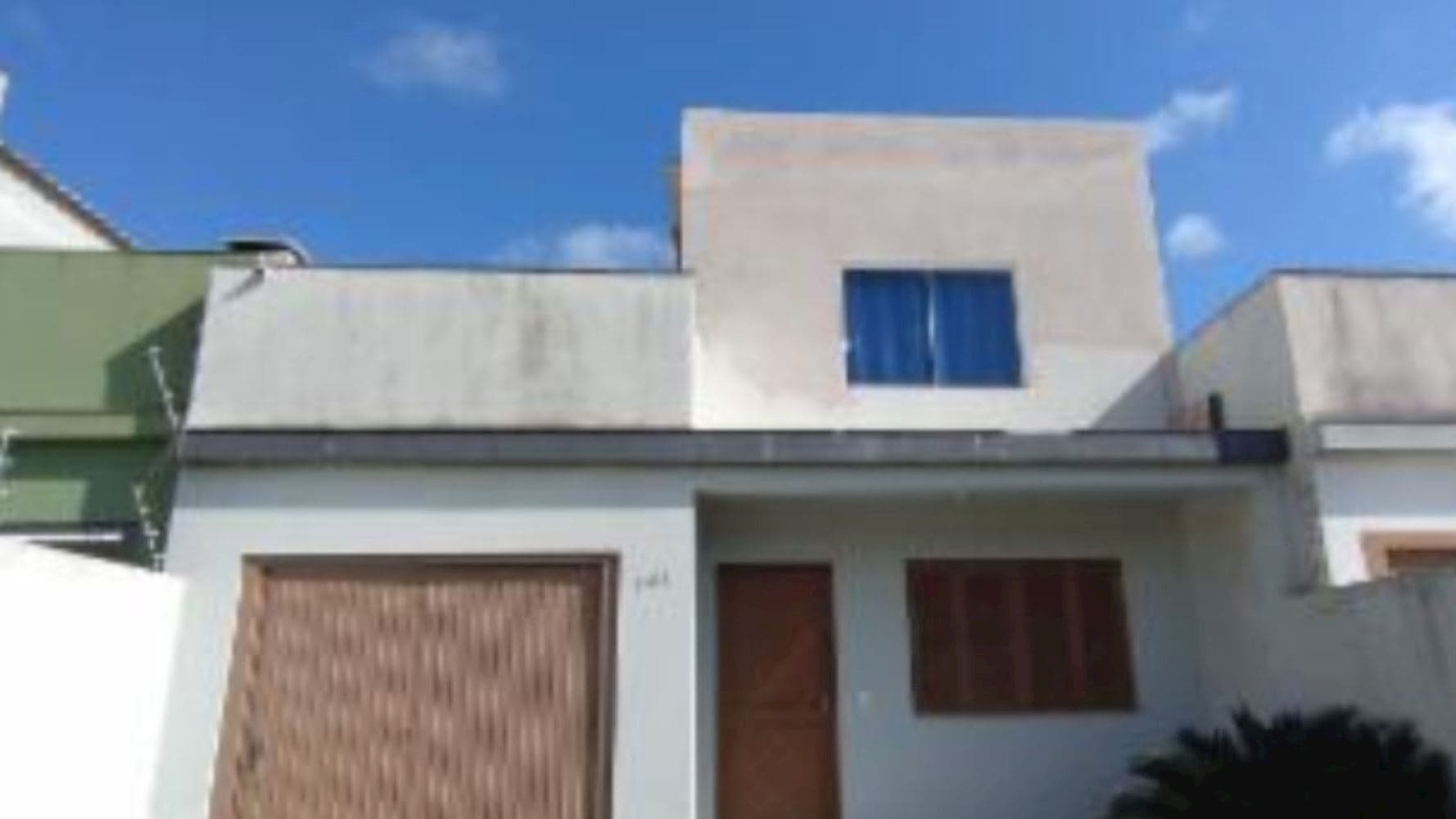 Foto 2 de 4: Casa em leilão em Bagé - RS, bairro Tarumã — Casa em Tarumã - Bagé/RS