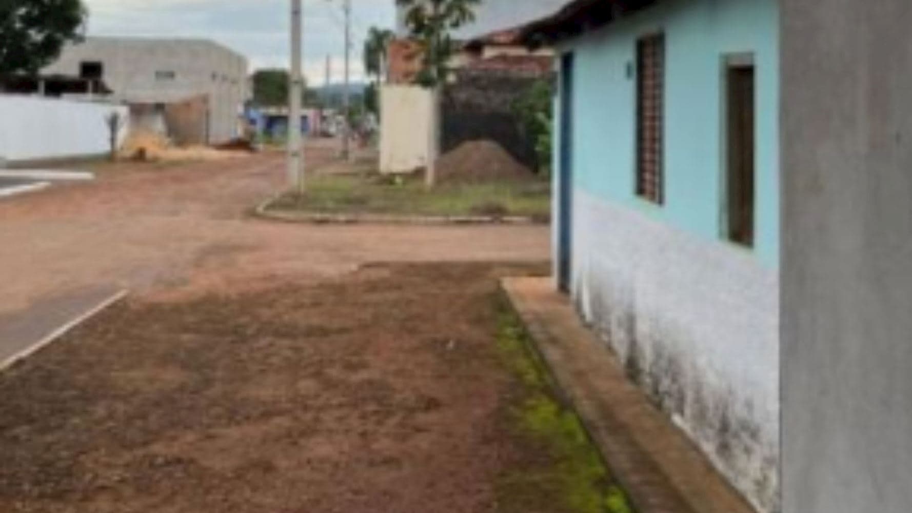 Foto 2 de 3: Casa em leilão em Barrolândia - TO, bairro Centro — Casa no Centro de Barrolândia/TO