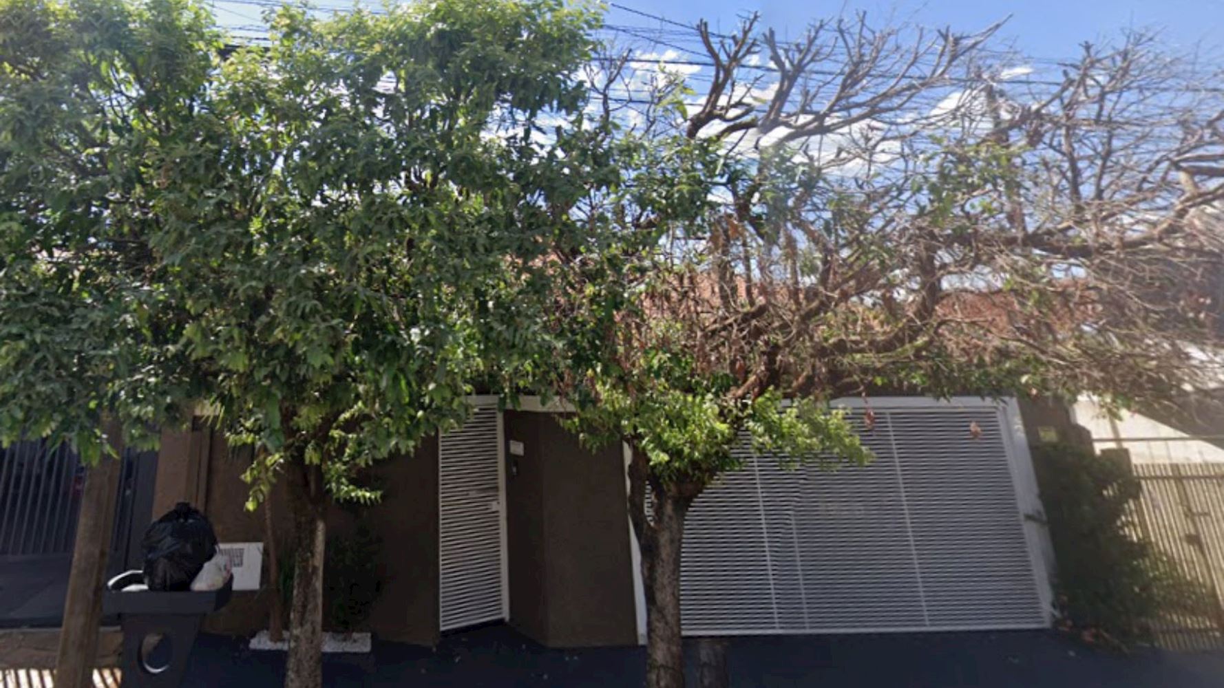 Foto 2 de 5: Casa em leilão em Fernandópolis - SP, bairro Centro — Casa no Centro de Fernandópolis/SP
