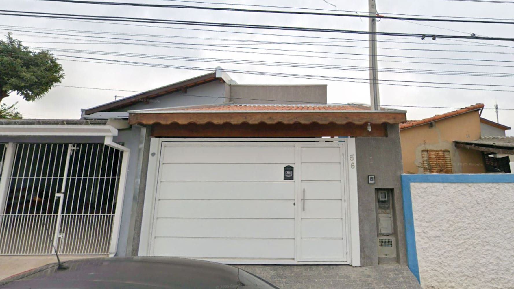 Foto 1 de 5: Casa em leilão em Jacareí - SP, bairro Parque Santo Antônio — Casa no Parque Santo Antônio - Jacareí/SP