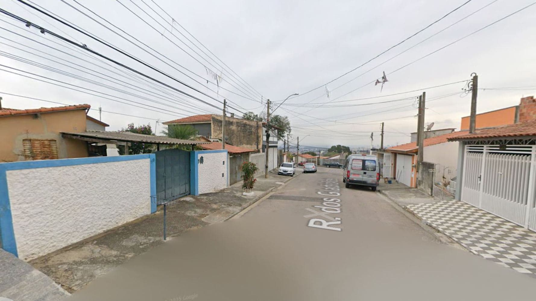 Foto 5 de 5: Casa em leilão em Jacareí - SP, bairro Parque Santo Antônio — Casa no Parque Santo Antônio - Jacareí/SP