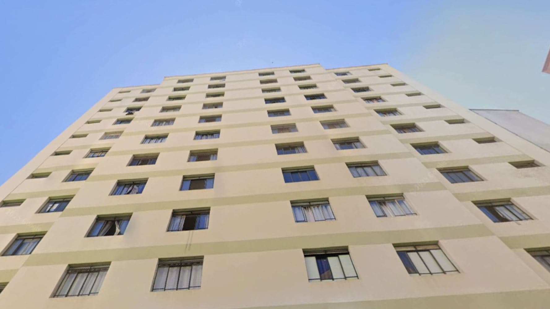 Foto 1 de 4: Apartamento em leilão em Campinas - SP, bairro Centro — Apartamento no "Condomínio Edifício Jaguari" - Centro - Campinas/SP