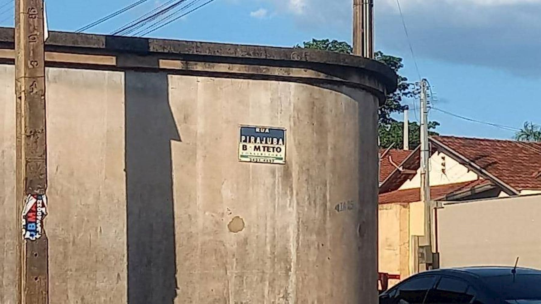Foto 3 de 12: Casa em leilão em Frutal - MG, bairro Ipe Amarelo — Casa, Padrão, 1 vaga(s) de garagem