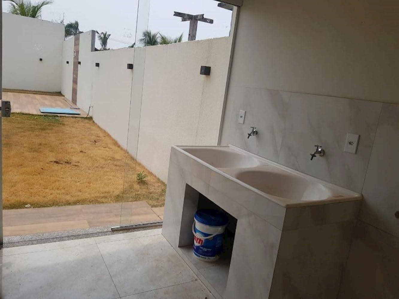 Foto 15 de 15: Casa em leilão em Juara - MT, bairro Centro — Casa, Padrão, 1 vaga(s) de garagem