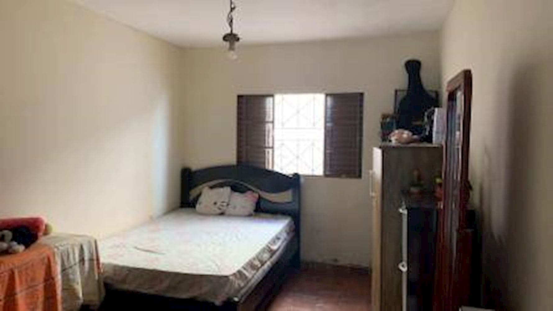 Foto 6 de 9: Casa em leilão em Bauru - SP, bairro Parque Alto Sumare — Casa, Padrão, 0 vaga(s) de garagem