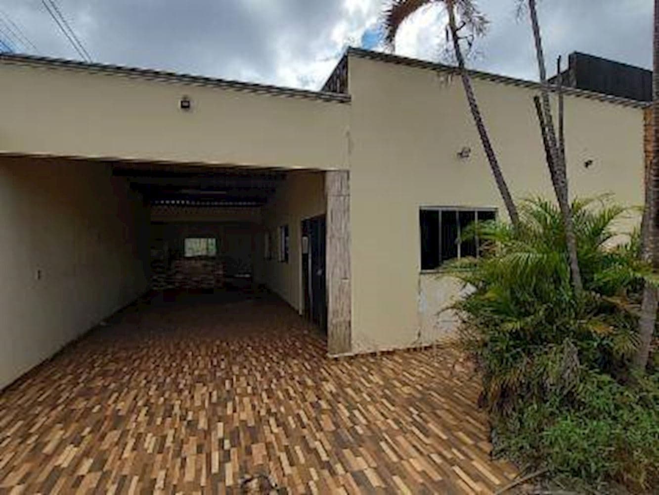 Foto 3 de 13: Casa em leilão em Campo Grande - MS, bairro Vila Cidade Morena — Casa, Padrão, 0 vaga(s) de garagem