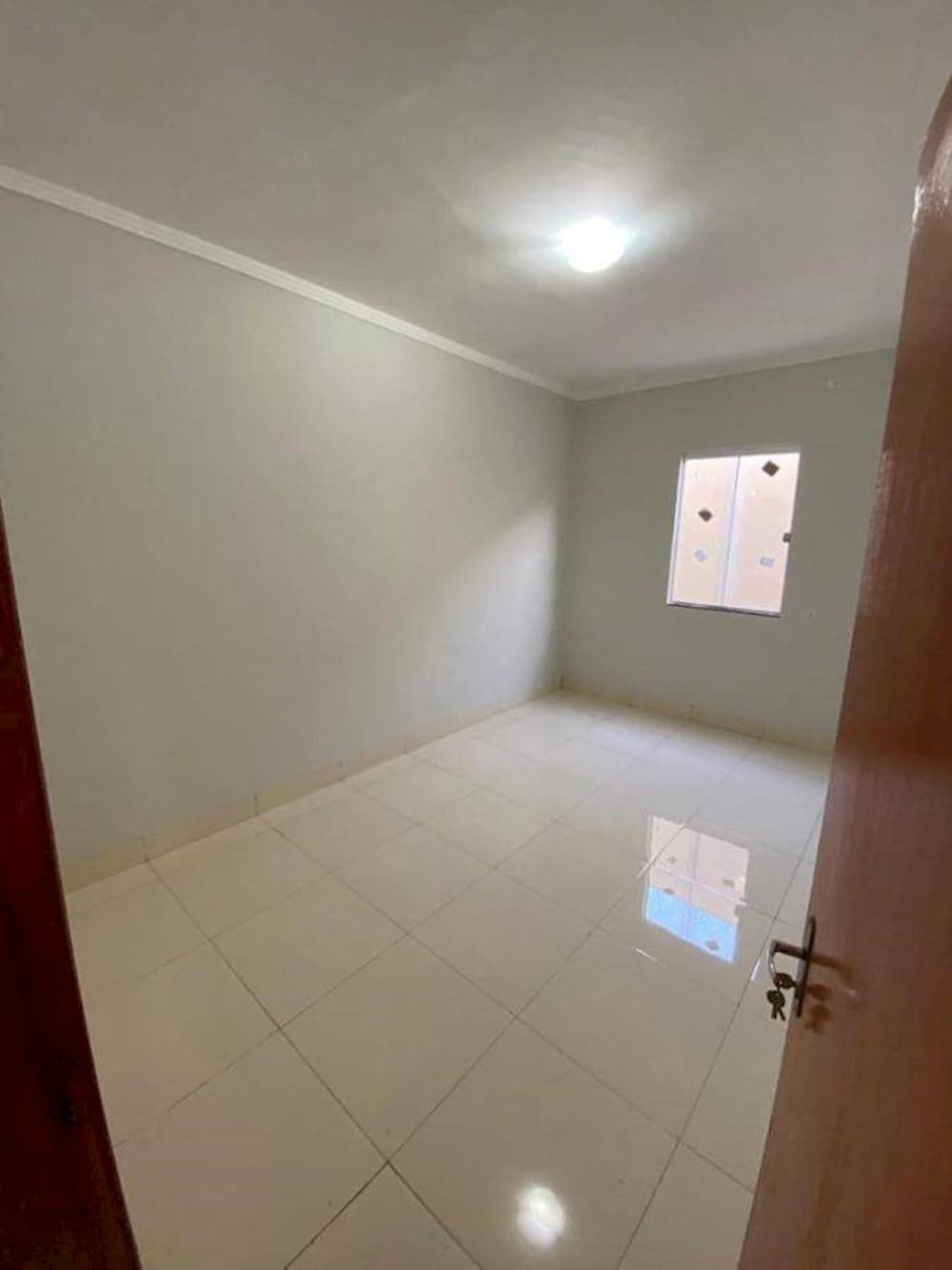 Foto 8 de 9: Casa em leilão em Itumbiara - GO — Casa, Padrão, 1 vaga(s) de garagem