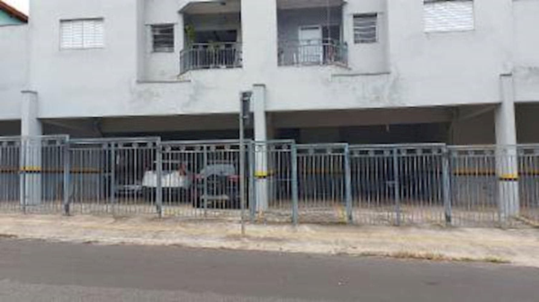 Foto 6 de 9: Apartamento em leilão em Indaiatuba - SP, bairro Núcleo Residencial Professor Carlos Aldrovandi — Apartamento, Padrão, 2 vaga(s) de garagem