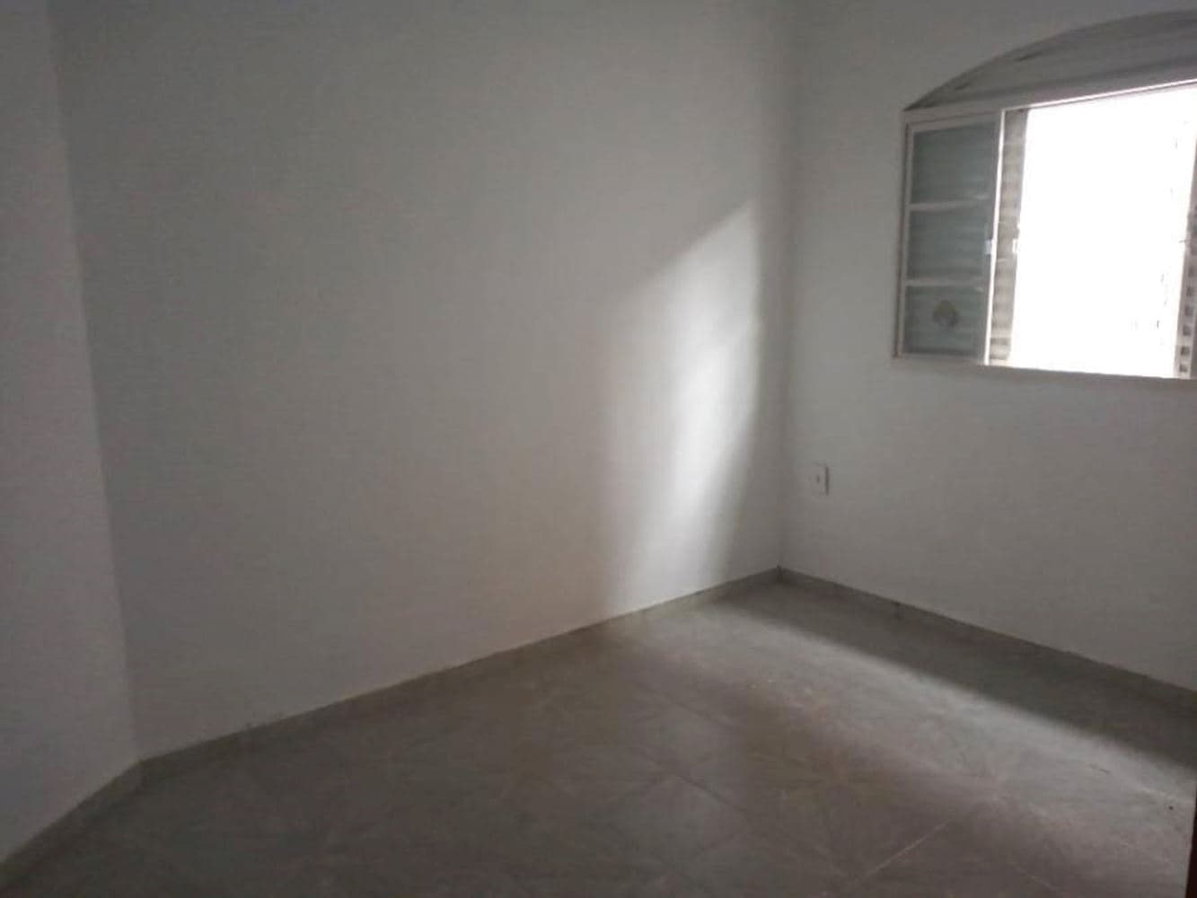 Foto 7 de 14: Casa em leilão em Lorena - SP, bairro Parque das Rodovias — Casa, Padrão, 1 vaga(s) de garagem