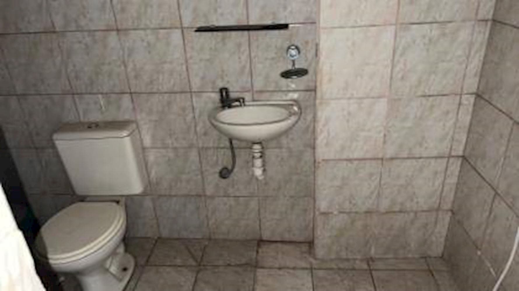 Foto 8 de 13: Casa em leilão em São Paulo - SP, bairro Capelinha — Casa, Padrão, 2 vaga(s) de garagem