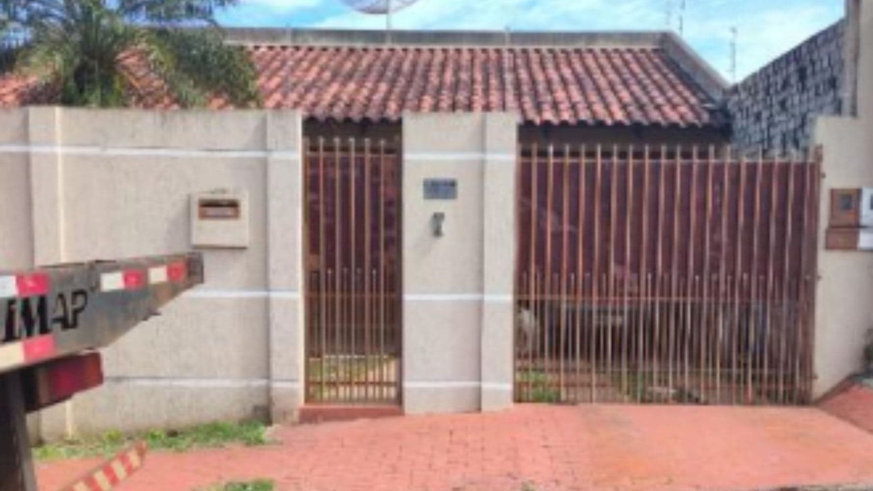 Foto 1 de 3: Casa em leilão em Jataí - GO — Casa no Residencial Cohacol 5  - Jataí/GO