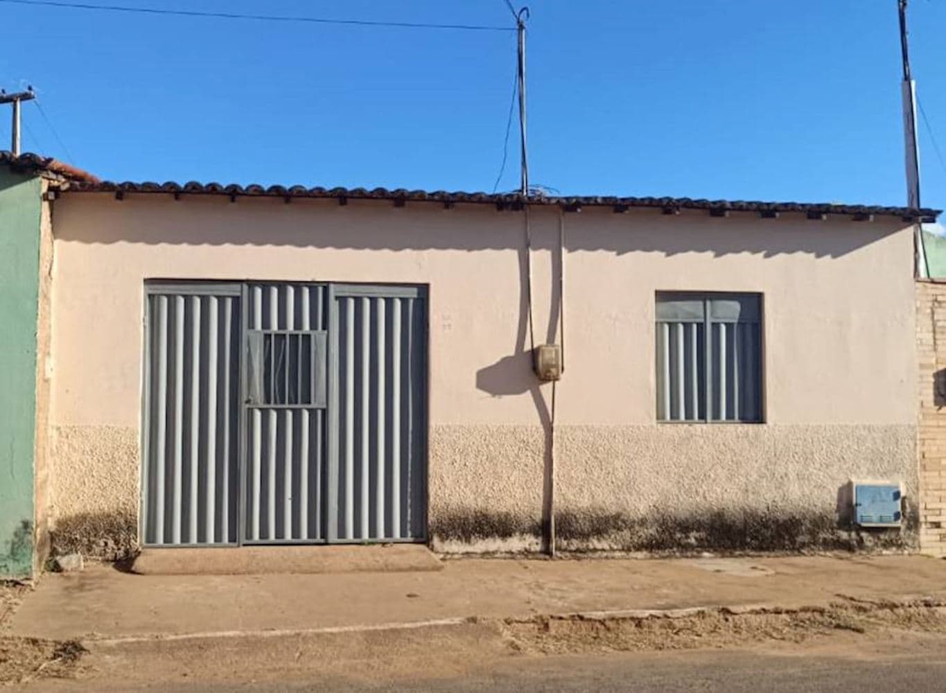 Foto 1 de 5: Casa em leilão em Araripe - CE — Casa, Padrão, 0 vaga(s) de garagem
