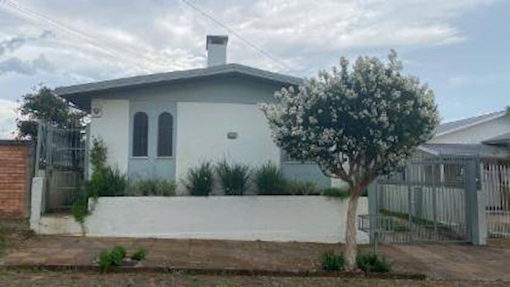 Foto 1 de 15: Casa em leilão em Vacaria - RS, bairro Planalto — Casa, Padrão, 0 vaga(s) de garagem