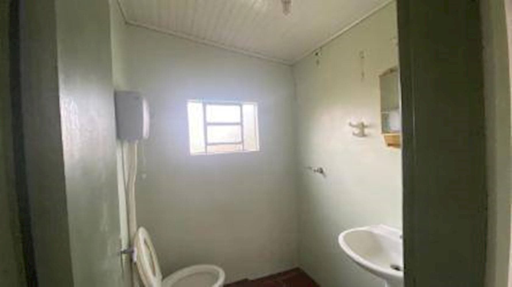 Foto 11 de 15: Casa em leilão em Vacaria - RS, bairro Planalto — Casa, Padrão, 0 vaga(s) de garagem
