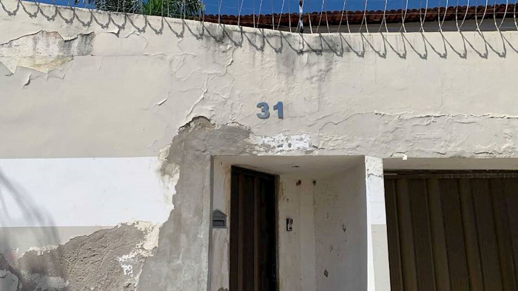 Foto 2 de 20: Casa em leilão em Fortaleza - CE, bairro Lagoa Redonda — Casa, Padrão, 1 vaga(s) de garagem