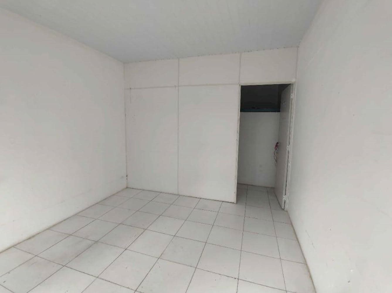 Foto 2 de 5: Comercial em leilão em Salvador - BA, bairro Federacao — Loja, Padrão, 0 vaga(s) de garagem
