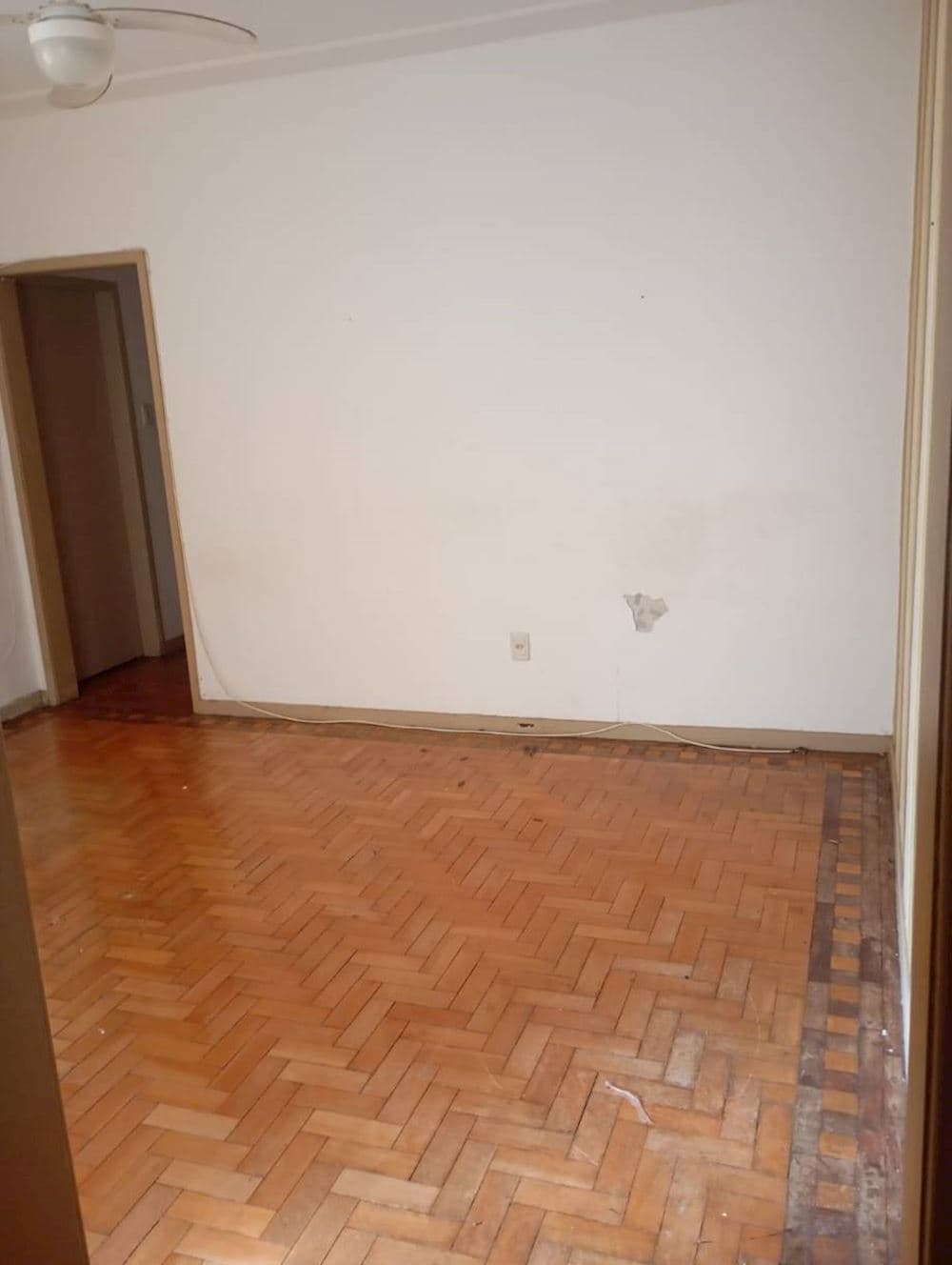 Foto 7 de 9: Apartamento em leilão em Porto Alegre - RS, bairro Petrópolis — Apartamento - Petrópolis - Porto Alegre/RS