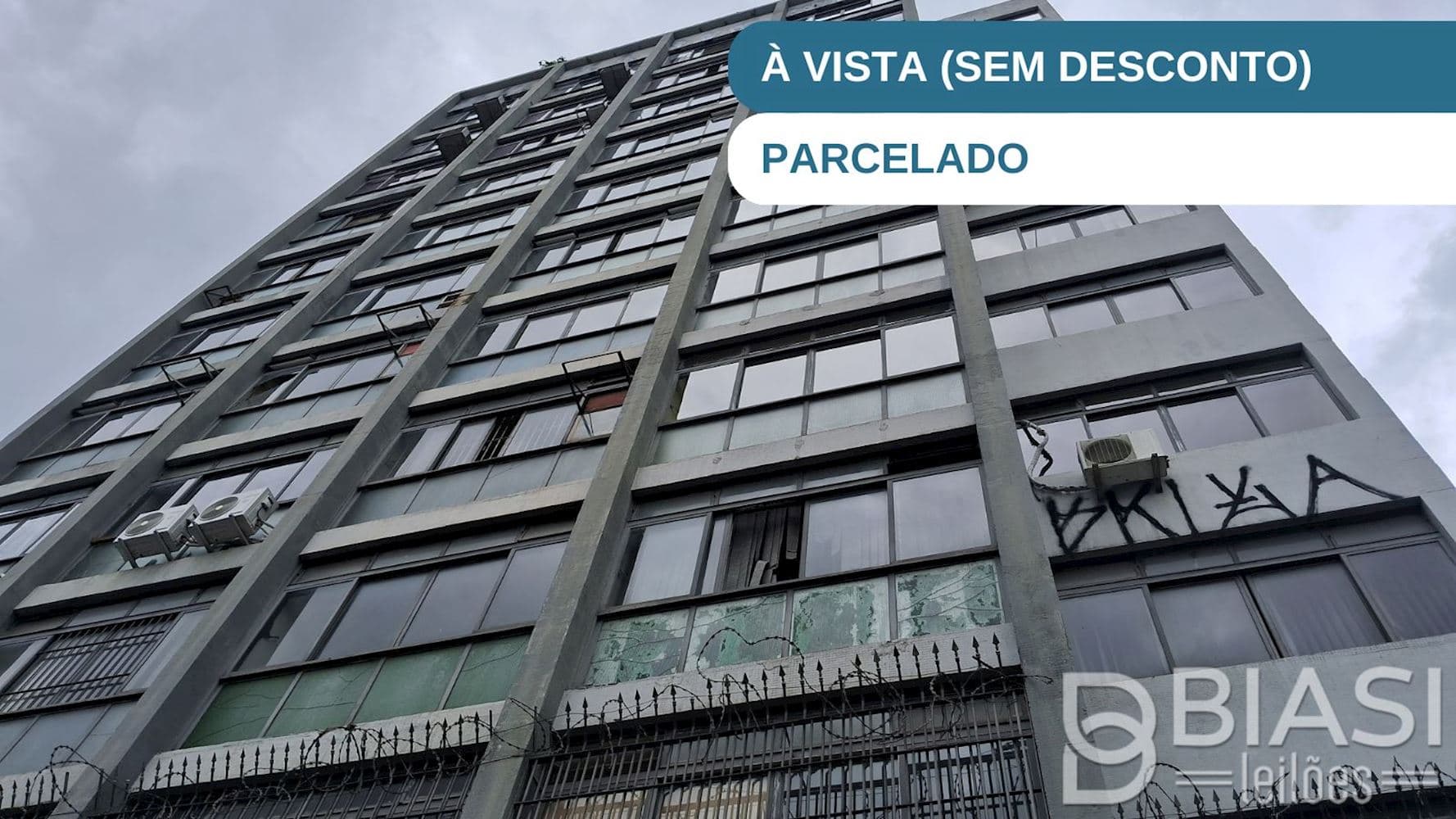 Foto 1 de 17: Comercial em leilão em São Paulo - SP, bairro Brás — Sala Comercial no "Edifício Honório Líbero" - Brás  - São Paulo/SP (Sala n° 94)