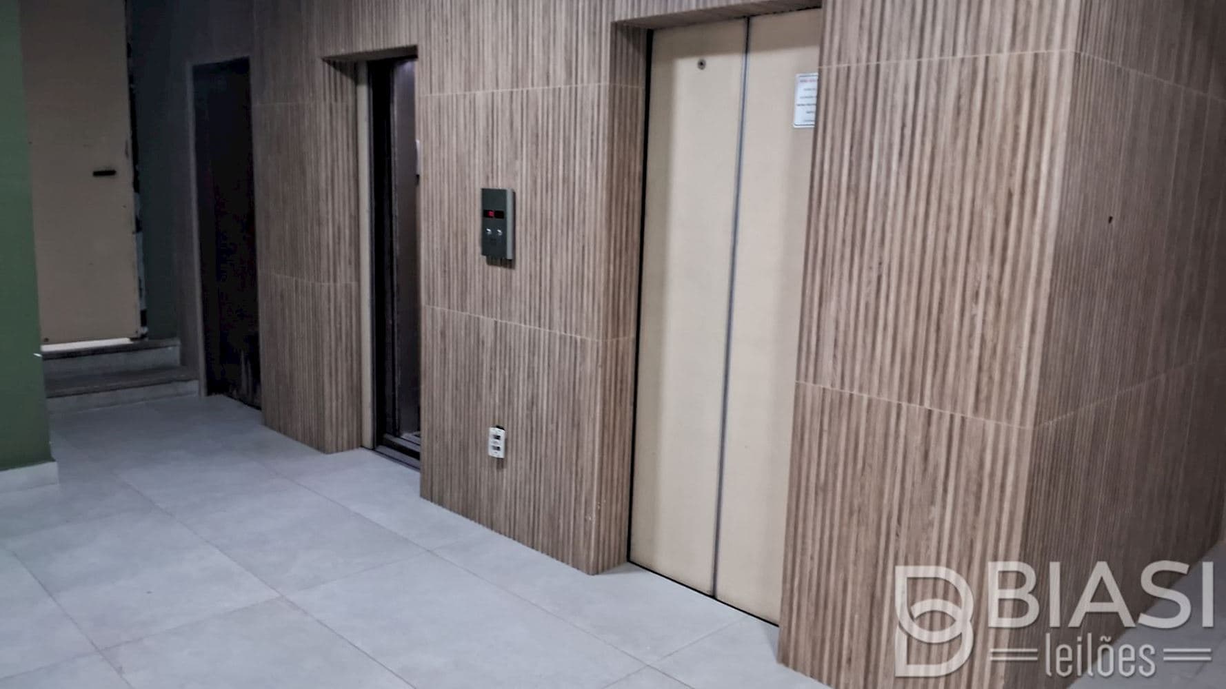Foto 3 de 17: Comercial em leilão em São Paulo - SP, bairro Brás — Sala Comercial no "Edifício Honório Líbero" - Brás  - São Paulo/SP (Sala n° 94)